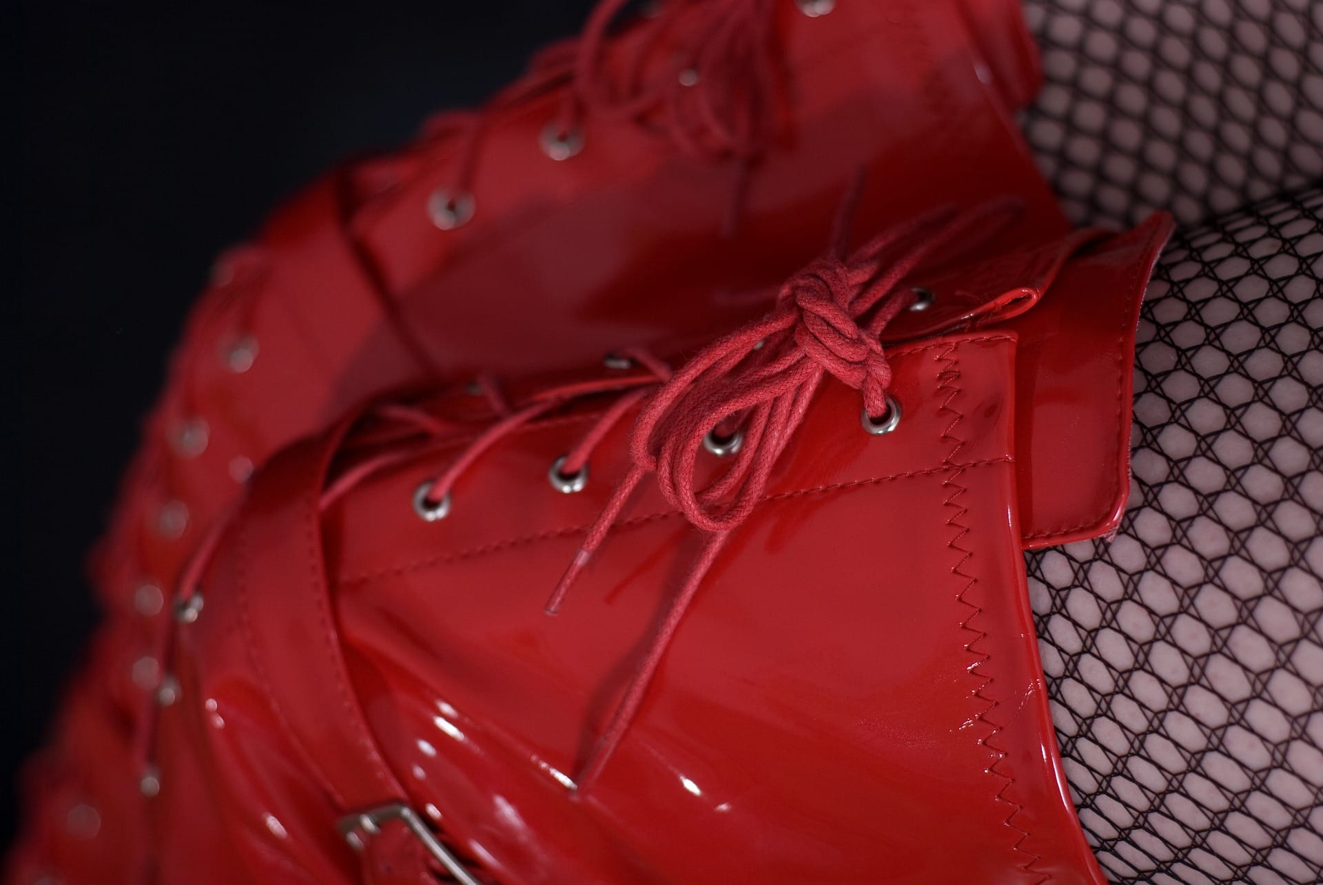 incest price mama pusi