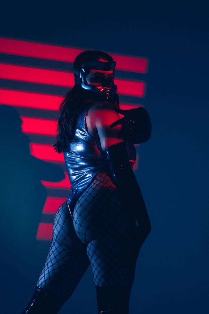 Mistična knjižara 2 – slavne rupe